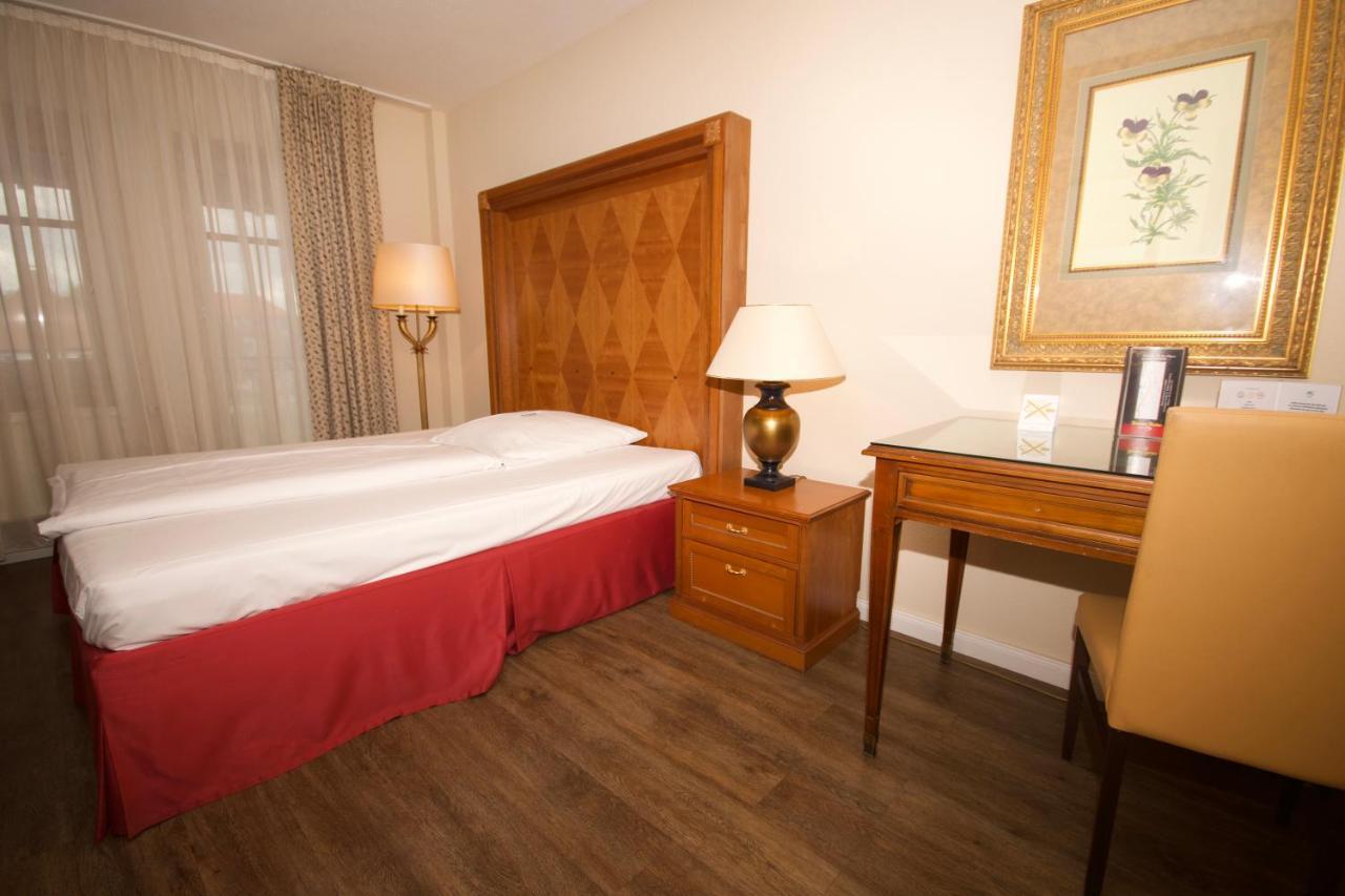 Gaestehaus Bavaria Ρέγκενσμπουργκ Εξωτερικό φωτογραφία